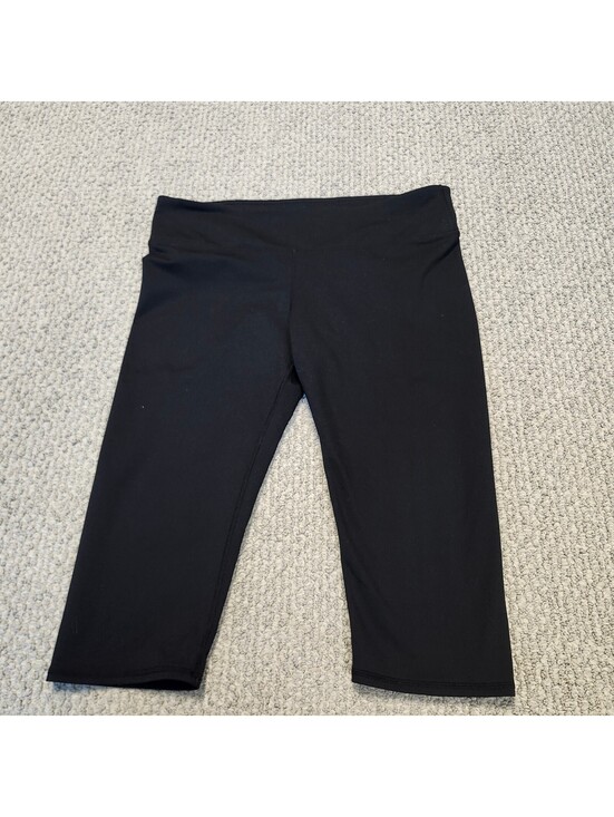 Fabletics Pants - Fabletics Black Capri Leggings Cropped Pants Size Large